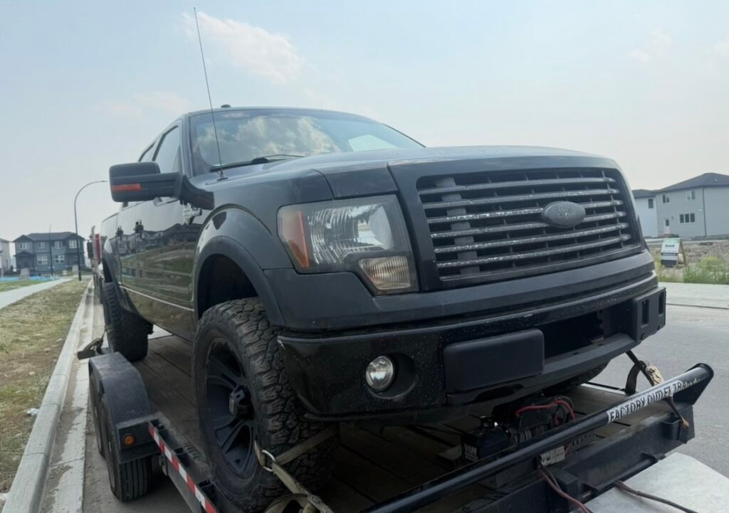 2012 Ford F150 with engine damage-Cochrane purchased by CGY Cash 4 Cars